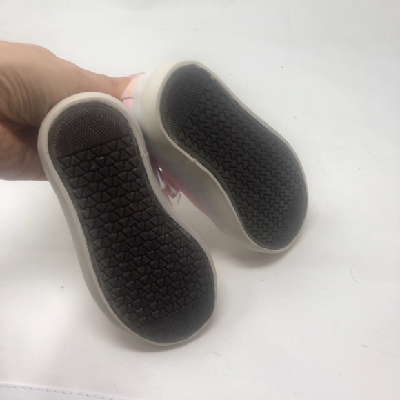 Basic edition kids sneakers sz 6 - Picture 3 of 3